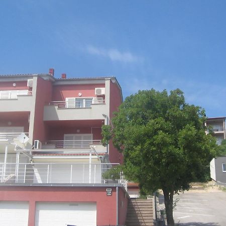크리크베니카 Apartman Karla 아파트 외부 사진